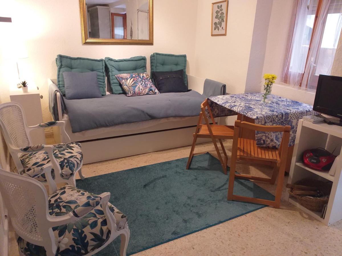 Blue Tarraco Apartment ตาร์ราโกนา ภายนอก รูปภาพ